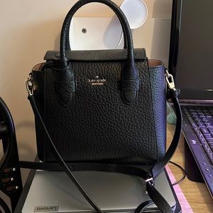 Kate spade magnetic close silver hardware